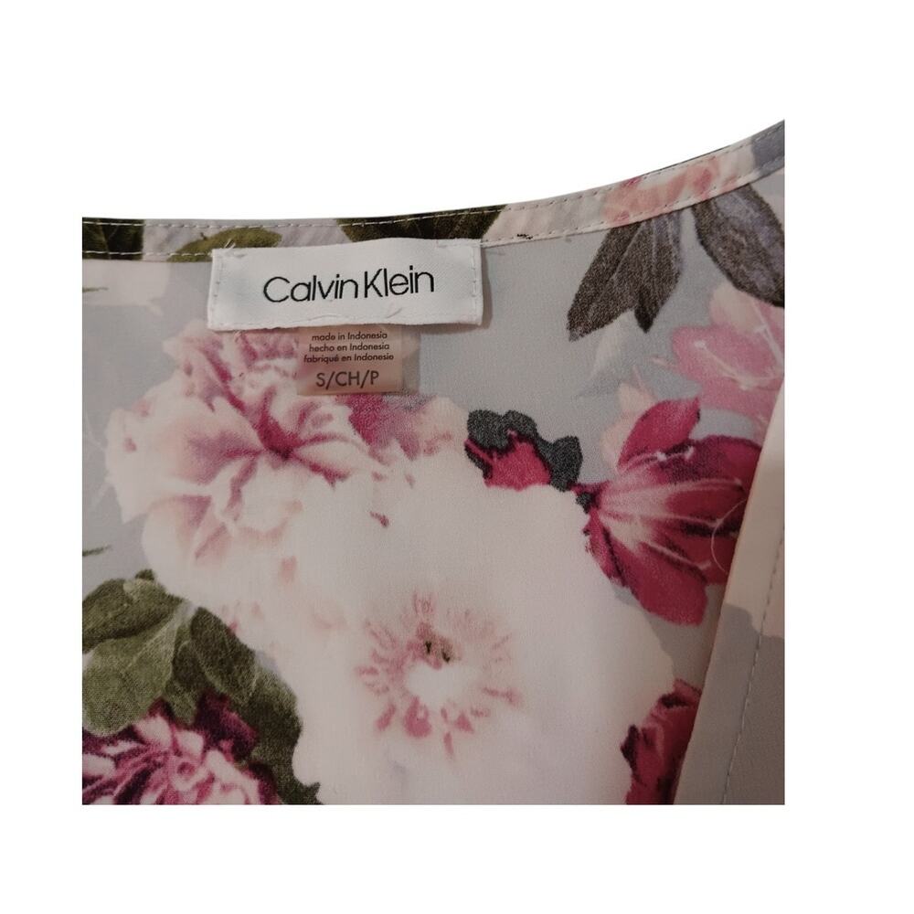 CALVIN KLEIN V-Neck Blouse Top Small Romantic Feminine Floral Cottagecore Roses - Picture 5 of 7